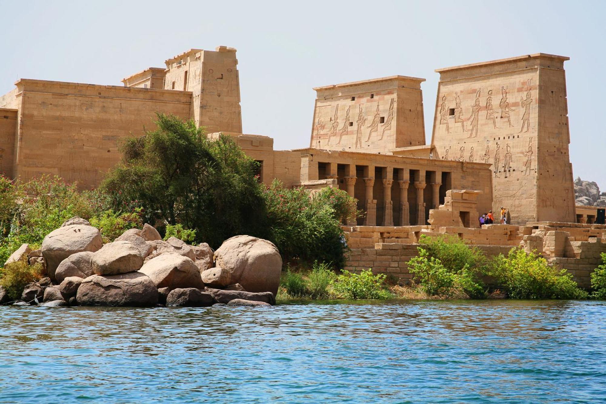 Moevenpick Royal Lily Nile Cruise, Every Monday Four Nights From Luxor, Every Friday Three Nights From Aswan - Including Excursions & Sightseeing Hotel Exterior photo