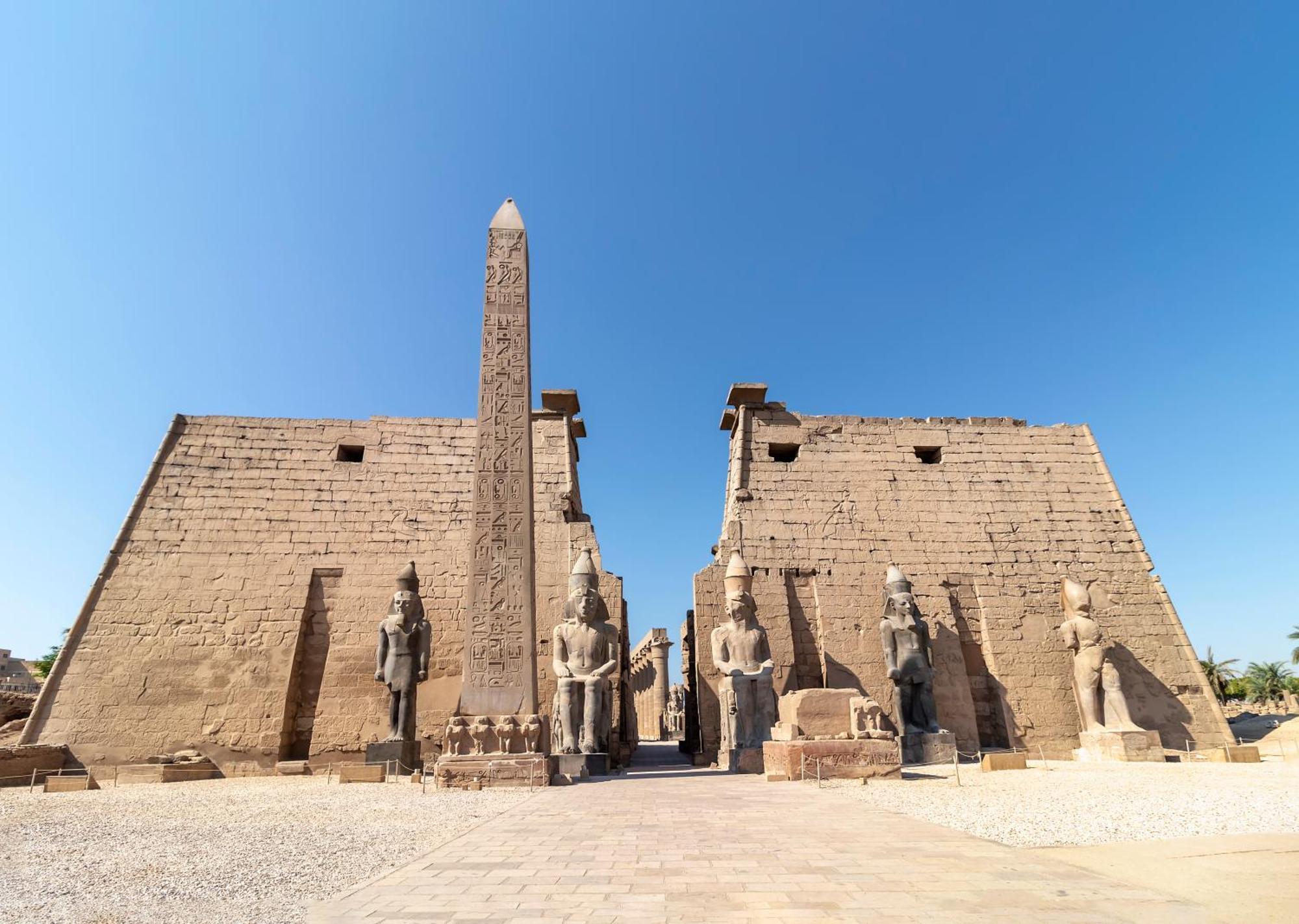 Moevenpick Royal Lily Nile Cruise, Every Monday Four Nights From Luxor, Every Friday Three Nights From Aswan - Including Excursions & Sightseeing Exterior photo