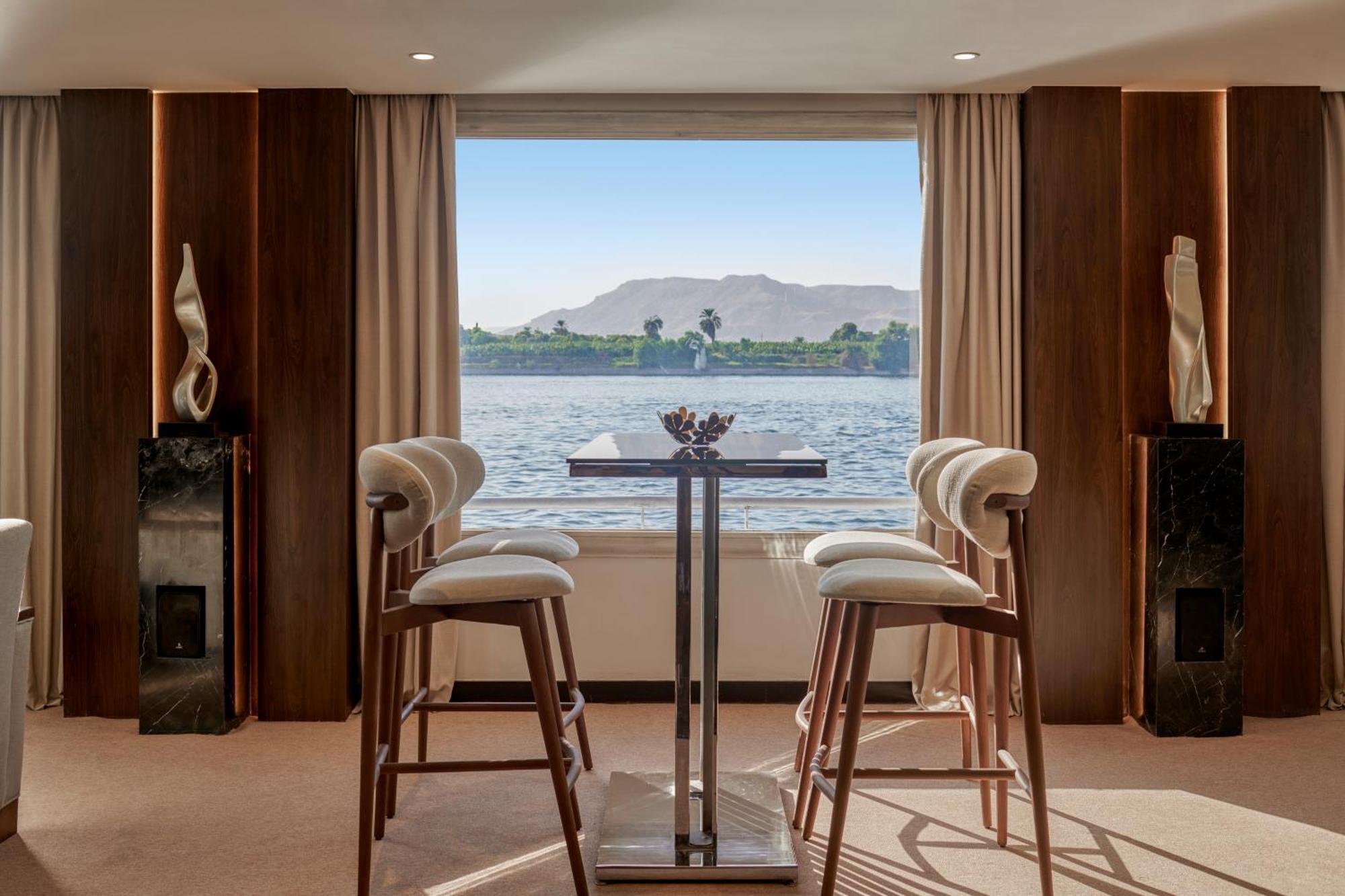 Moevenpick Royal Lily Nile Cruise, Every Monday Four Nights From Luxor, Every Friday Three Nights From Aswan - Including Excursions & Sightseeing Exterior photo